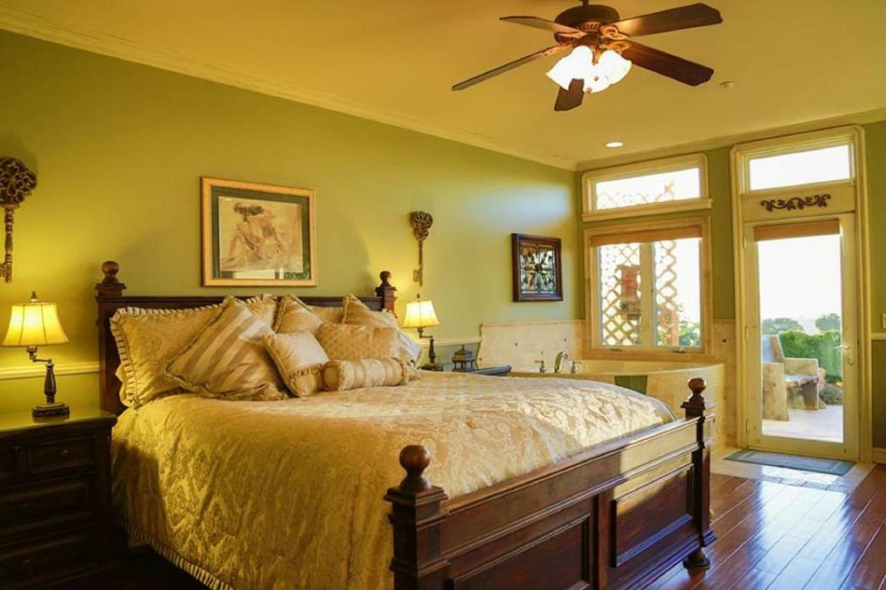 ไฮ ริดจ์ แมเนอร์ Bed & Breakfast ปาโซโรเบิลส์ ภายนอก รูปภาพ